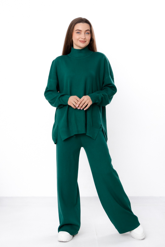 Костюм жіночий